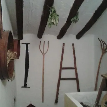 Casa Elina Lucena 度假居 *