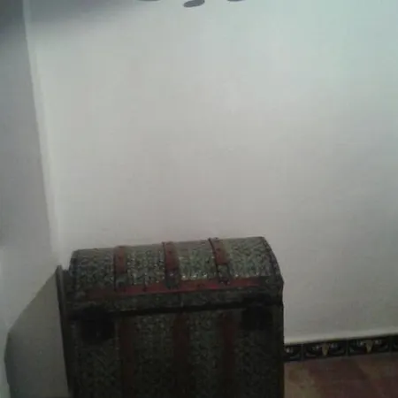 Casa Elina Lucena 度假居 *